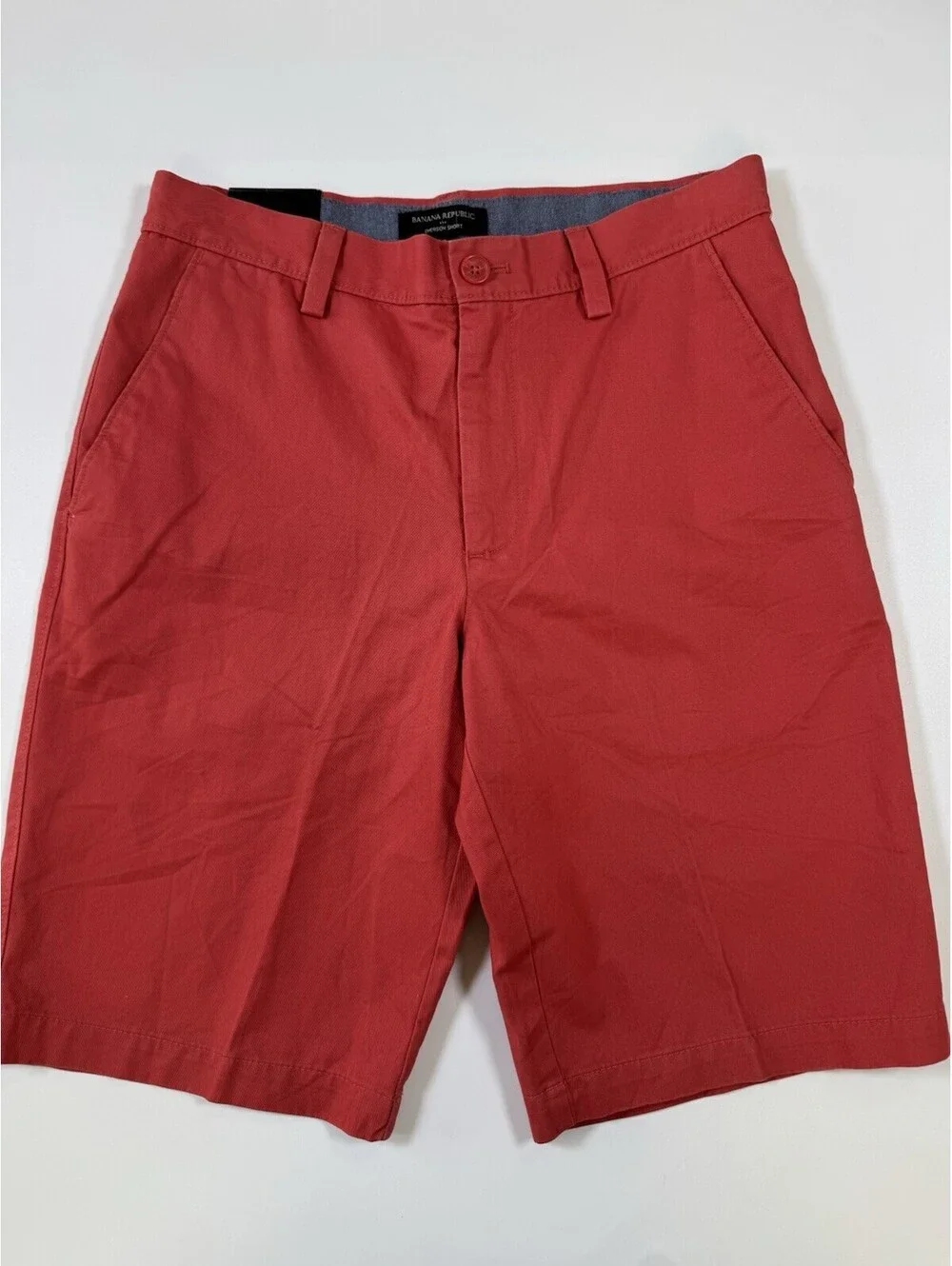Banana Republic Emerson Shorts Men’s 30 Red Straight Fit 11” Chino NWT